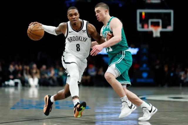 hth华体育app官网登录-绿军签下朗尼·沃克有备无患，卫冕冠军加一道保险