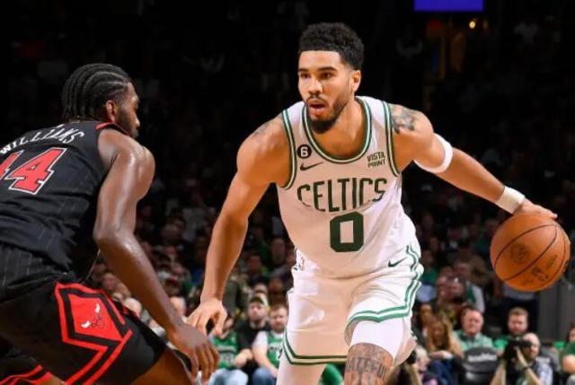 华体在线登录官网-造犯规进化！塔图姆进攻再升级遇强更强